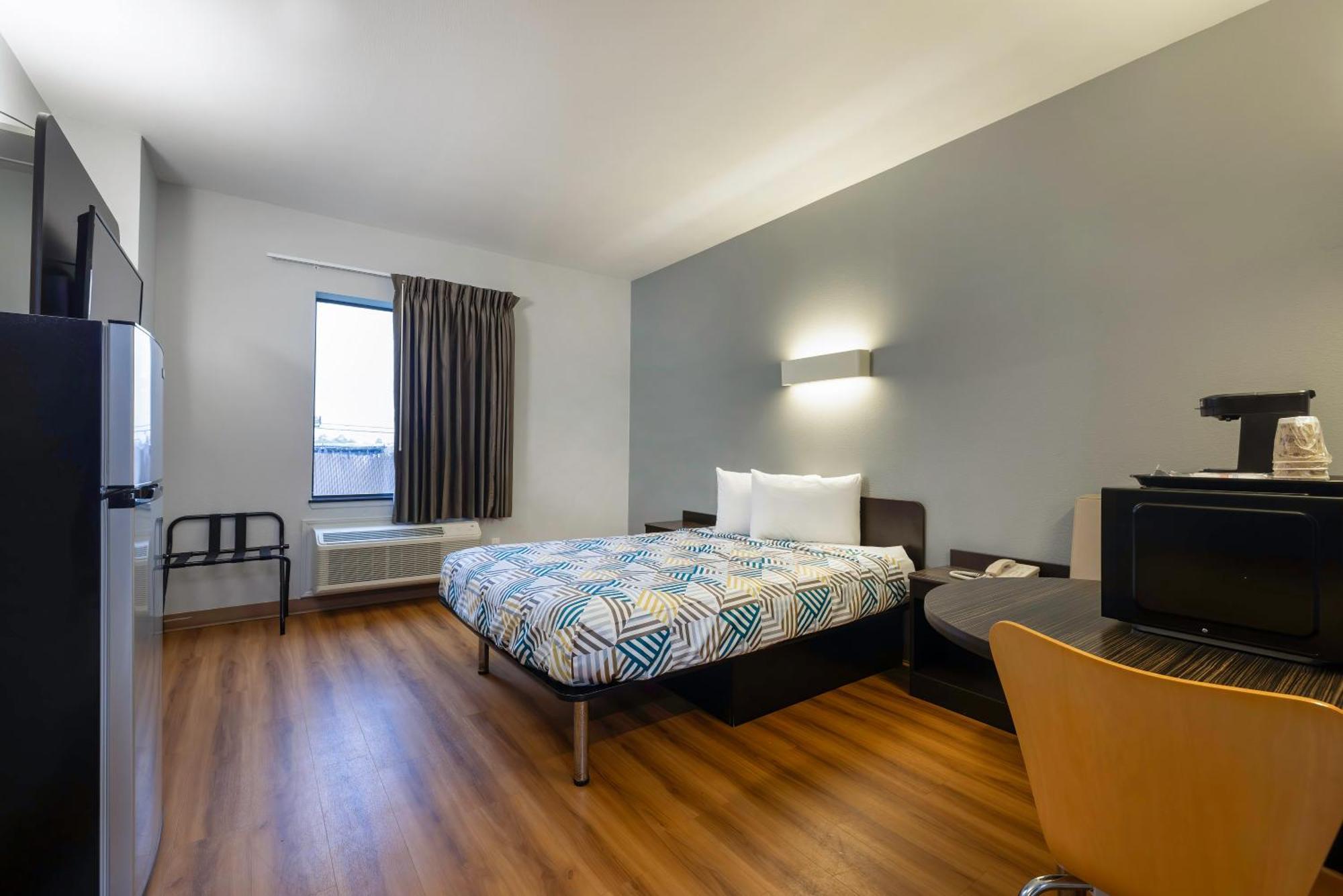 Studio 6 Suites Texas City, Tx I 45 South 텍사스시티 외부 사진